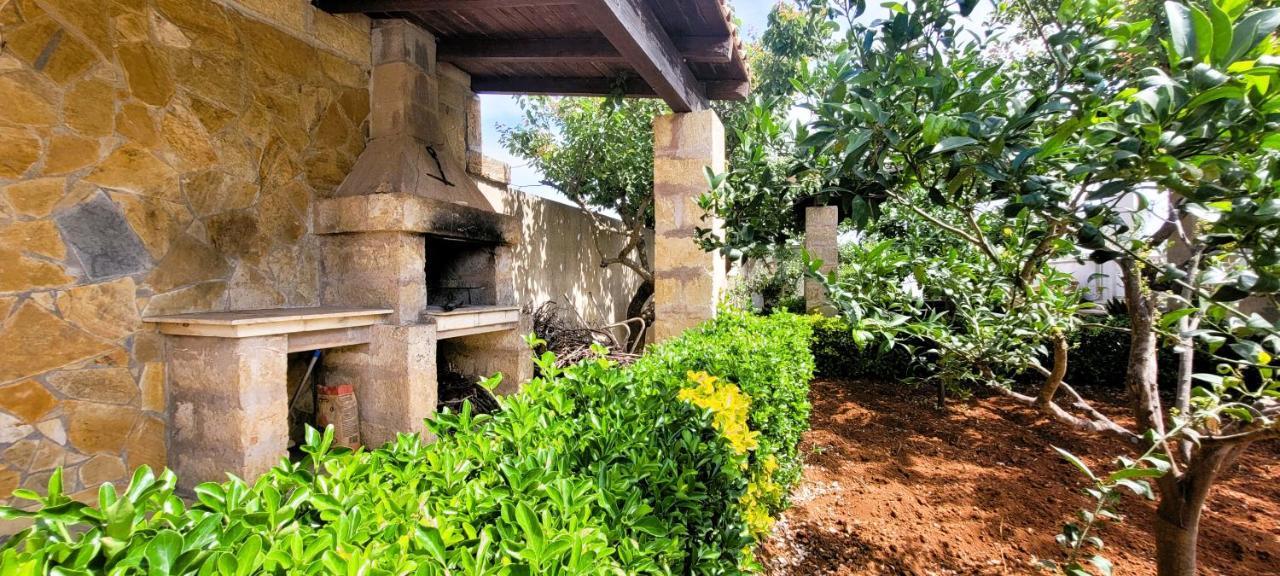Villa Cigaline Tiggiano Екстериор снимка